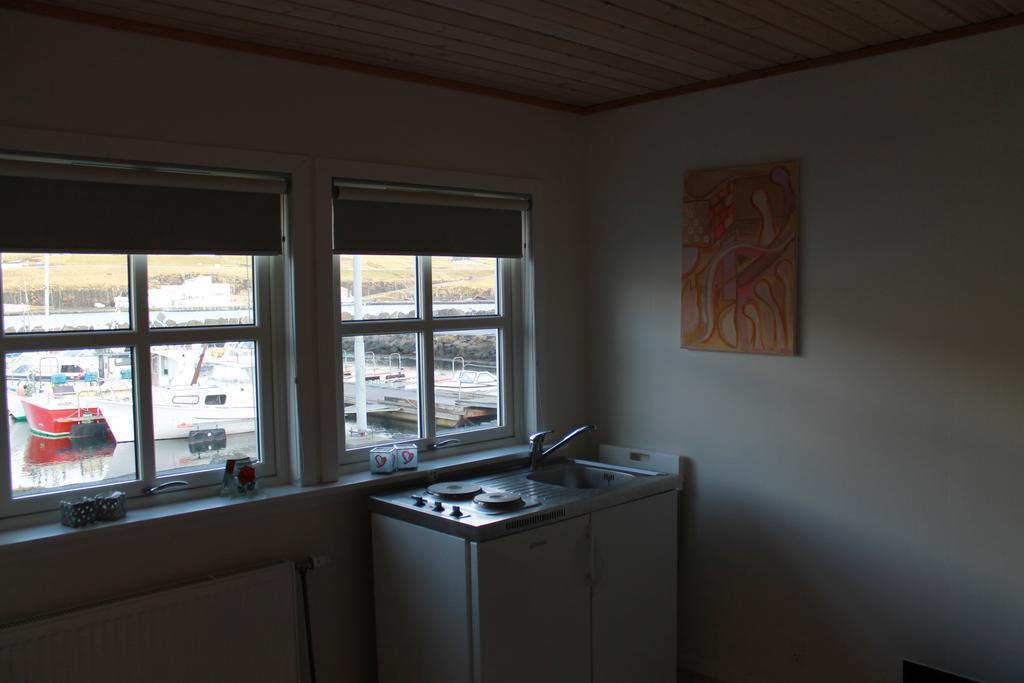 Kristjanshavn Hotell Mithvagur Eksteriør bilde